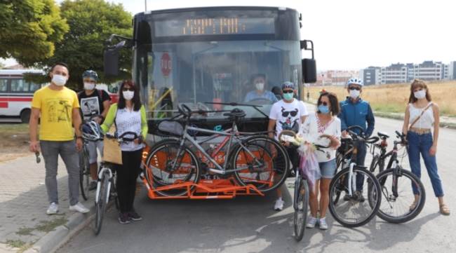 Otobüslerde bisikletli ulaşım dönemi başladı
