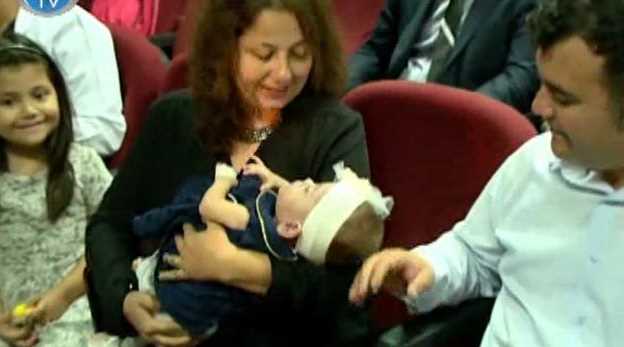 Parmak bebek büyüdü