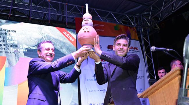 Pişmiş Toprak Sempozyumu sona erdi