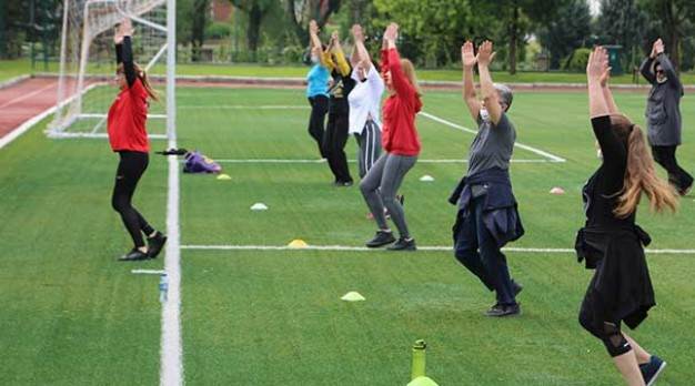 Sağlıklı yaşam için güne sabah sporu ile başlıyoruz