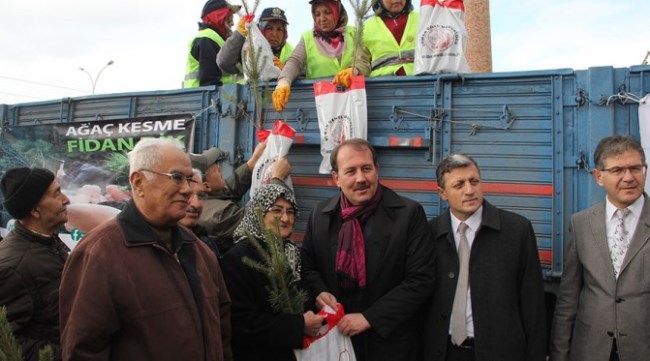 Sarıcakaya ve Alpu yolunu yapacağız