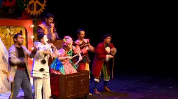 Şehir Tiyatroları çocuklar için sahnede