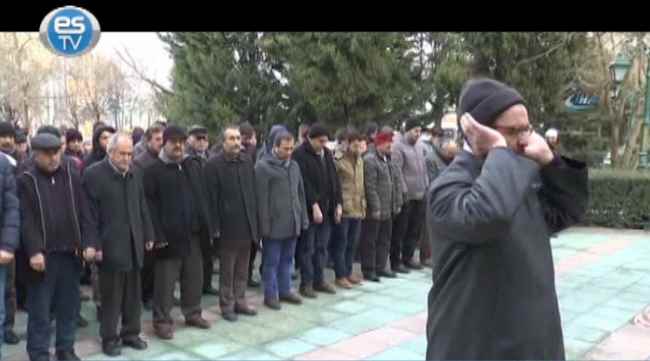 Şehitler için gıyabi cenaze  namazı