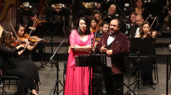 SENFONİ ORKESTRASINDAN MUHTEŞEM KONSER