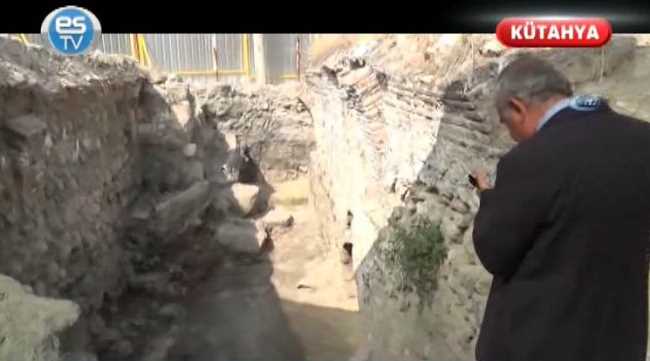 Tarihi hamam ve mescid bulundu