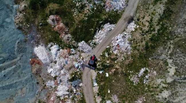 Tarım alanları moloz ve hafriyat atıklarına teslim oldu