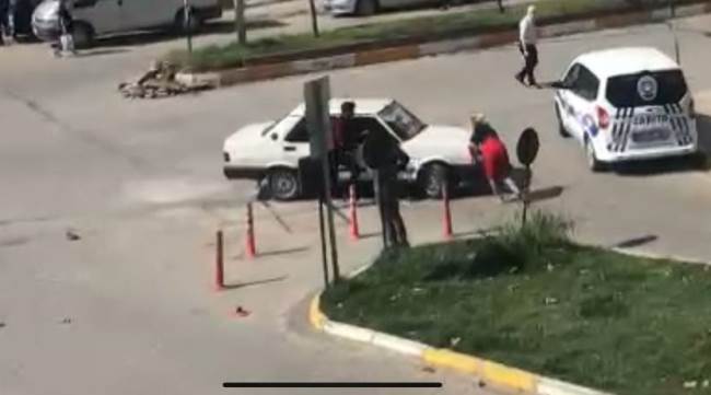 Tartıştı, ezmeye çalıştı!