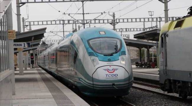 TCDD, YHT seferlerini artırdı