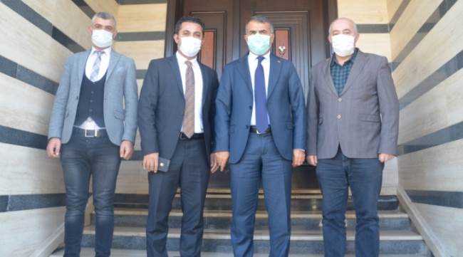 Tepebaşı Kaymakamı Ahmet Önal, Esgroup’a iade-i ziyarette bulundu