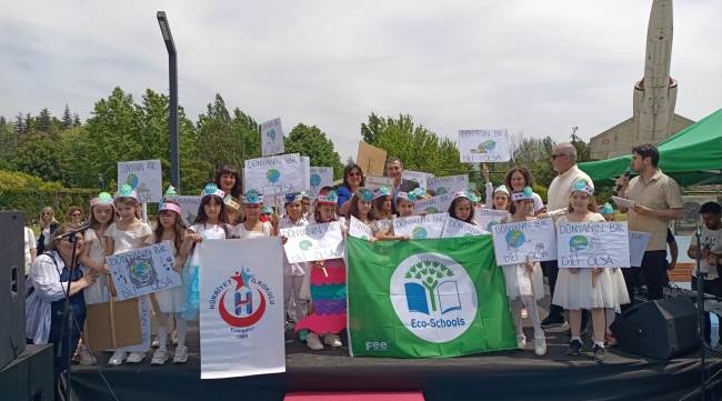 TEPEBAŞI’NDA ÇEVRE ÇOCUK ŞENLİĞİ