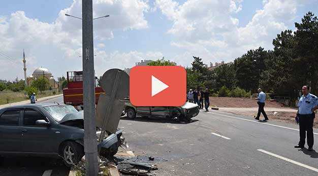 TRAFİK KAZASI: 4 YARALI