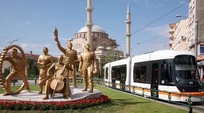 Tramvay hatlarında deneme sürüşleri devam etti