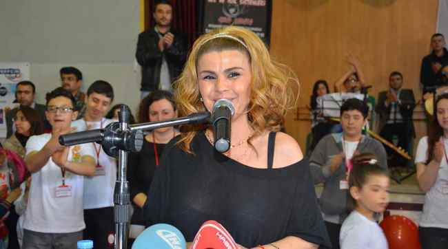 Ünlü Astrolog Nuray Sayarı Eskişehir'de