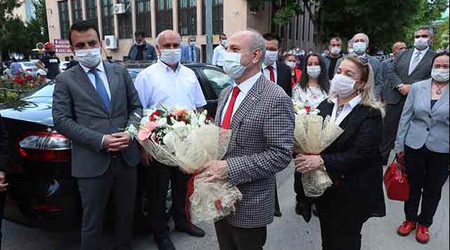 Vali Çakacak, Eskişehir'e böyle veda etti