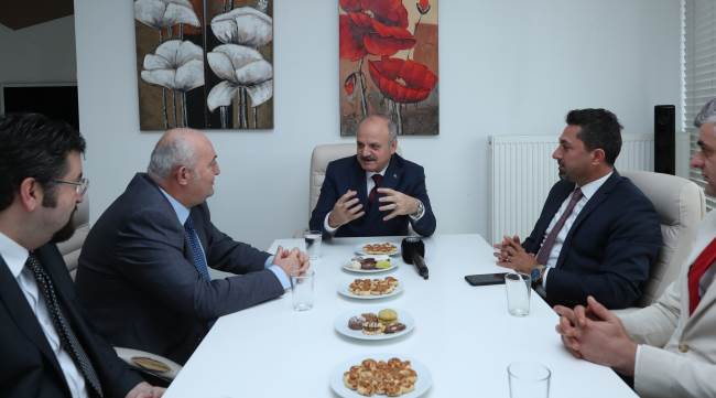 VALİ ÇAKACAK'TAN ESGROUP'A ZİYARET