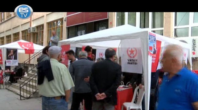 Vatan'da imza mesaisi