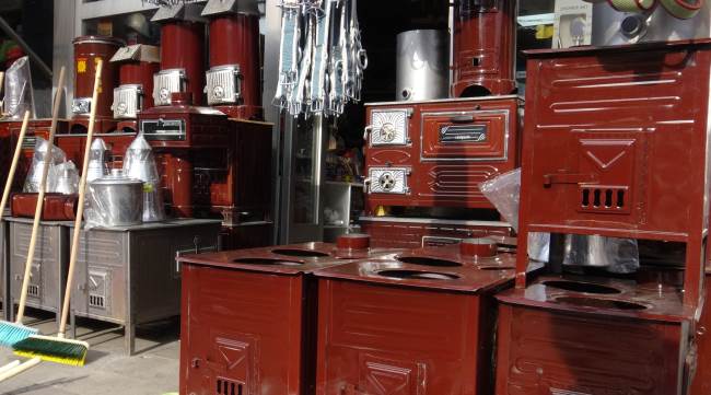 Vatandaş kırsala yönelince soba satışları arttı