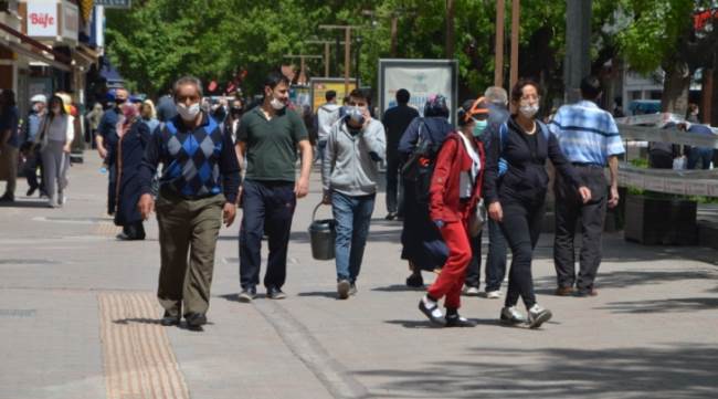 Vatandaşların önlem almaması virüse davetiye çıkarıyor