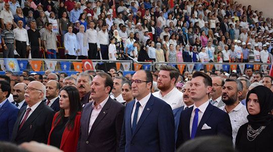 Volkan Doğan siyasi tarihe geçti!