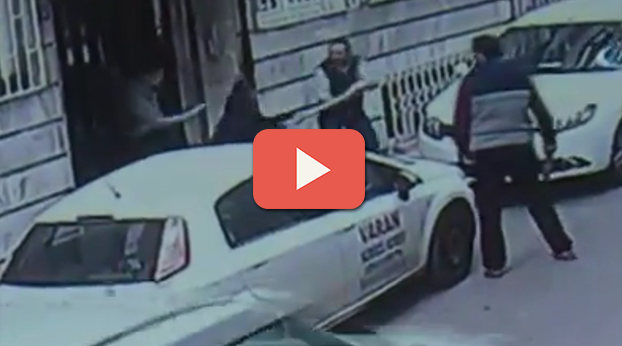 YAVUZ HIRSIZ EV SAHİBİNİ BASTIRDI