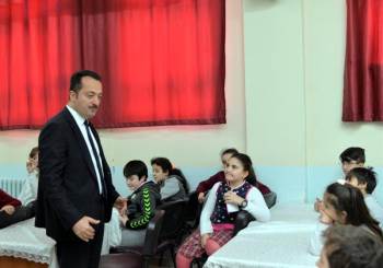 ’’Bir Çocuk, Bir Umut’’ Projesi Etkinliği Düzenlendi
