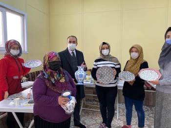 ’’Çini Kursu Aile Bütçesine Katkı Sağlıyor’’
