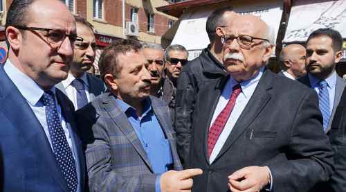 ''Esnafın sesini duysunlar''