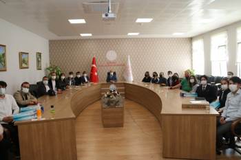 “1000 Meslek Lisesi Sanatsal Etkinliklerde Buluşuyor” Projesi
