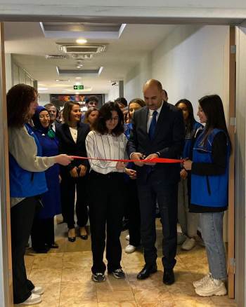 ’19 Mayıs Temalı Resim Sergisi’ Büyük Beğeni Topladı
