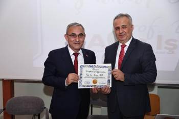 "Akıllı Kentlere Örnek Şehir; Kütahya" Paneli Düzenlendi
