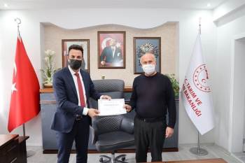 "Ayın Çalışanı" Uygulaması Kapsamında Teşekkür Belgelerini Aldılar
