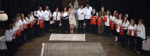“Beni Hatırlayınız” oyunu büyük beğeni topladı