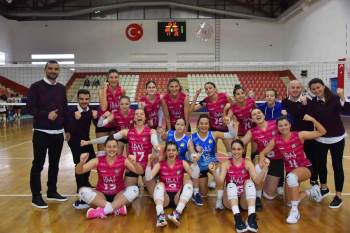 “Bizim Kızlar” Grup Liderliğini Sürdürüyor
