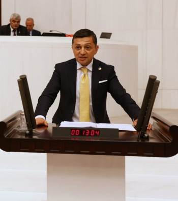 "Çiftçilerin Kredi Borcu Ertelensin"
