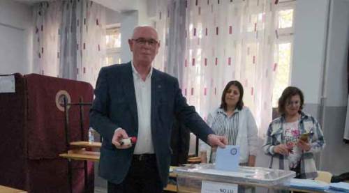 "Demokrasinin en temel ayağı"