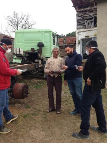 "Din Görevlileri, Sahada Büyüklerinin Yanında, Camide Görevlerinin Başında"
