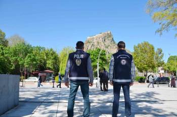 ‘Düzensiz Göç İle Mücadeleye Yönelik Huzur Uygulaması’ Yapıldı
