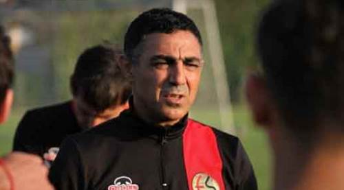 "Eleştiriler bizi yıkma noktasına gelmesin"