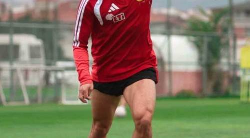 "Entok futbolcuları bana versin"
