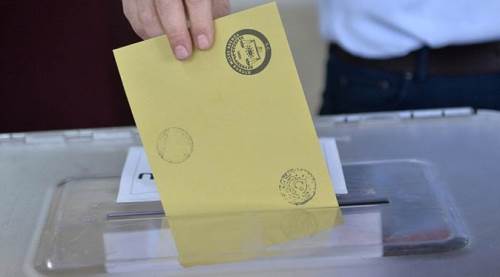 "Eskişehir Büyükşehir Belediyesi için aday olacak"