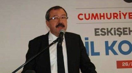 "Eskişehir’e, kendi çocuklarına ihanet ediyorlar"