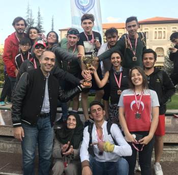  ‘Esogü Küheylan’ İkincilik Kupasını Kaldırdı