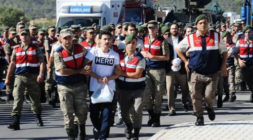 'Hero' tişörtü için istenen ceza belli oldu