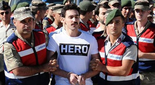 'Hero tişörtü' davasında flaş gelişme!
