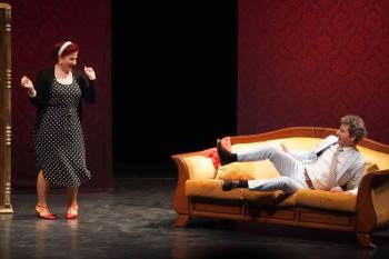 ‘Hırsız’ İsimli Tiyatro Oyunu Bilecik’Te Sahnelendi
