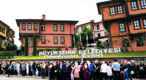 "İstanbullu ziyaretçilere kapalıyız"