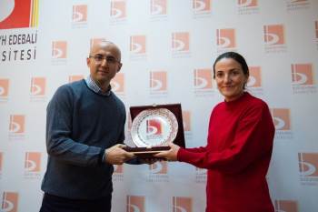 ‘Kadın-Erkek Fırsat Eşitliği’ Adlı Konferans Verildi
