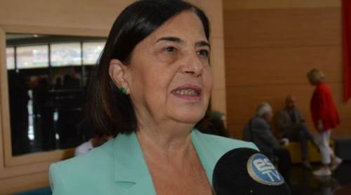 "Kentin 3 vekili var!"