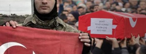 "Korkma anne, kovaya vuruyoruz"