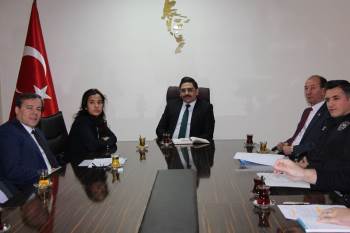 "Kurumlarımız Üzerine Düşen Görevleri Yerine Getirmeli"
